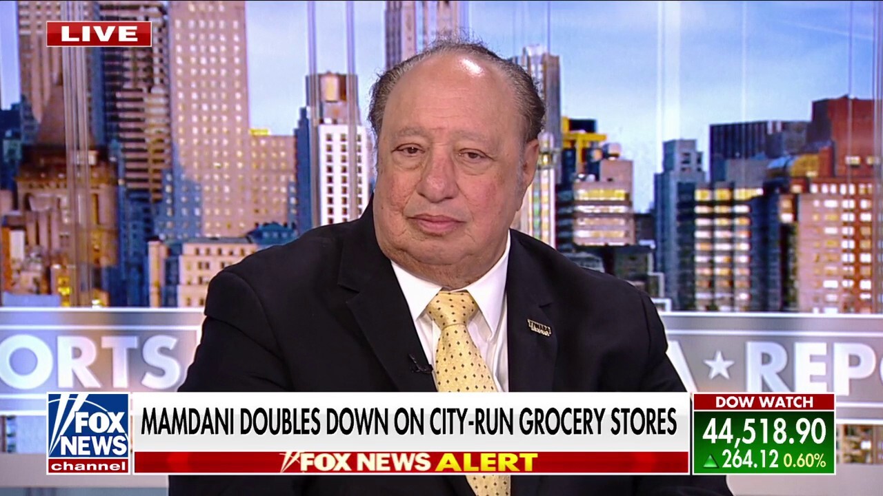 Gristedes Supermarkets owner John Catsimatidis joins ‘America Reports’ to respond to NYC mayoral candidate Zohran Mamdani’s proposal for government-run grocery stores.