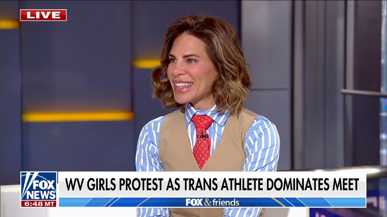 Джилиан Майкълс казва, че доказателствата са „неопровержими“, трансатлетите не трябва да се състезават срещу момичета