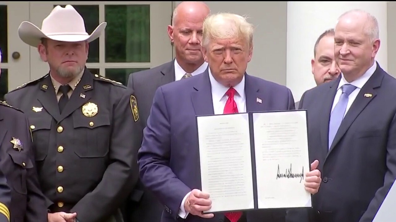 President Trump signs executive order on 'safe policing for safe communities'