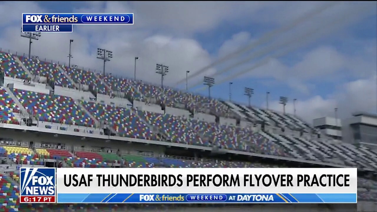 USAF Thunderbirds perform flyover practice in Daytona Beach, Florida