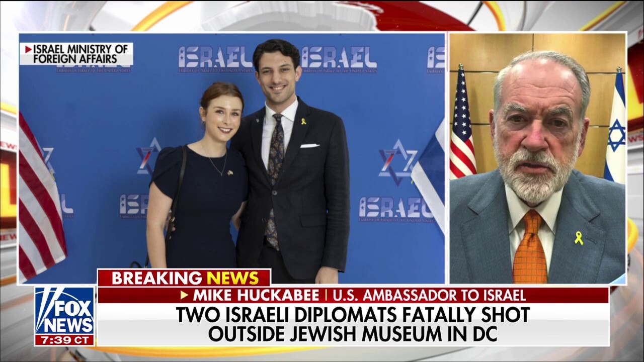 Huckabee says murdered couple were planning to travel to Israel to formalize engagement