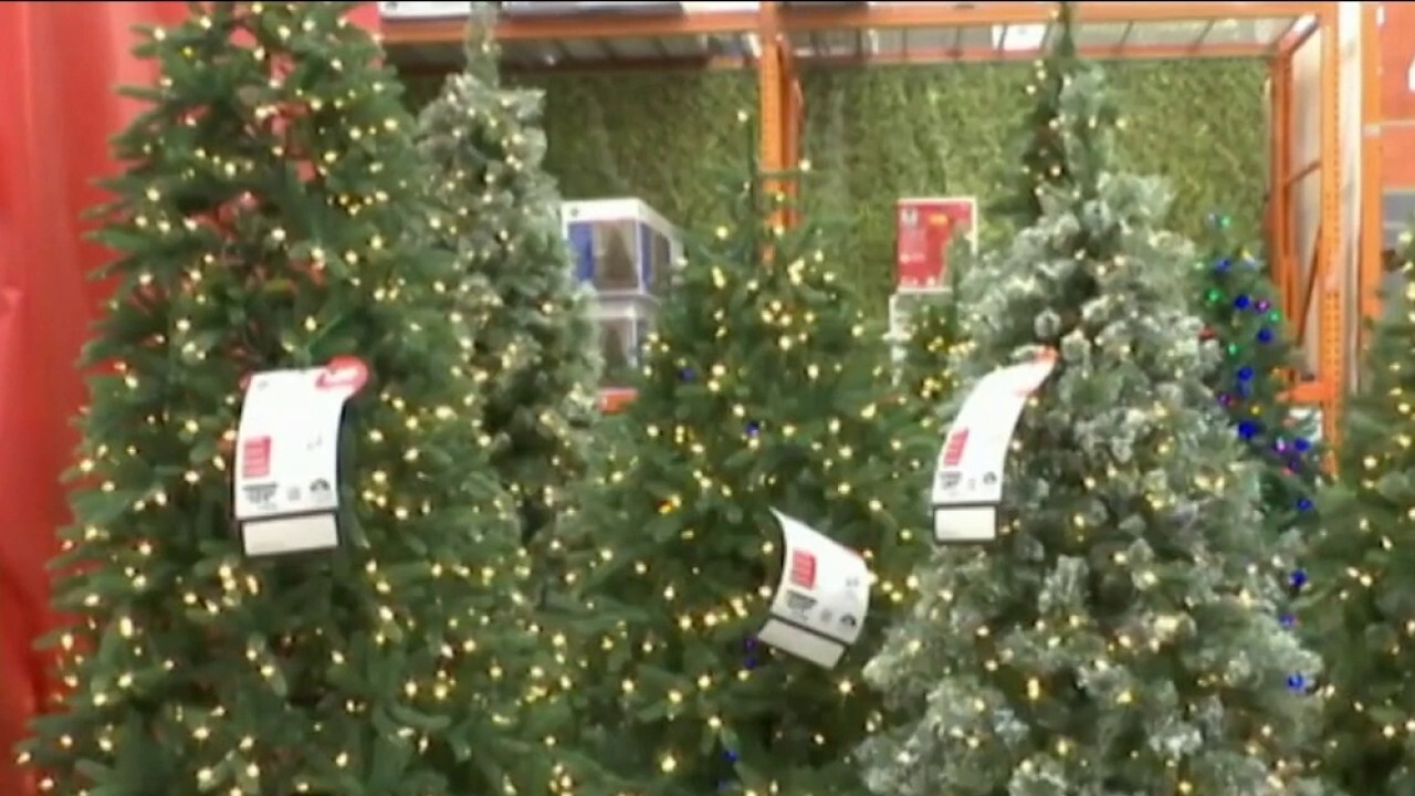 Supply chain crisis hits artificial Christmas tree industry, forces retailers to raise prices