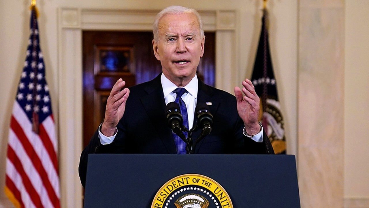 Tomi Lahren: Biden needs to 'get on his feet and protect Americans'