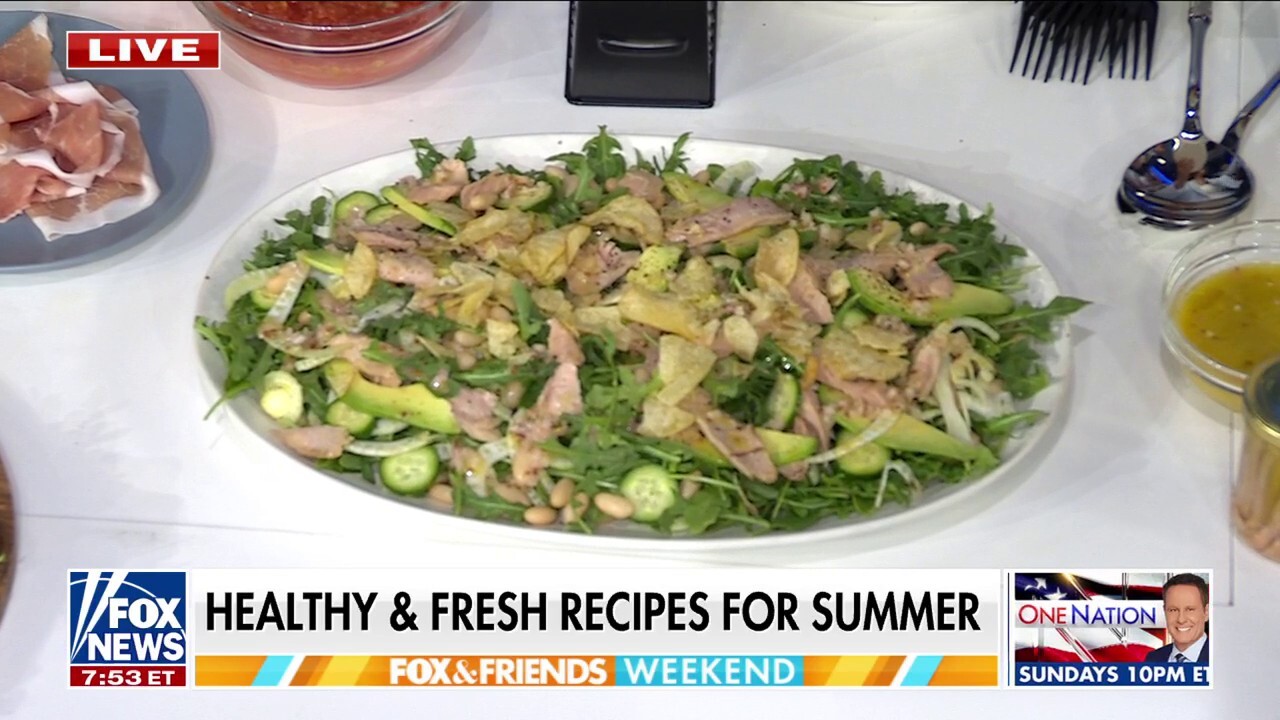Food expert shows off fresh recipes to add to your summer menu