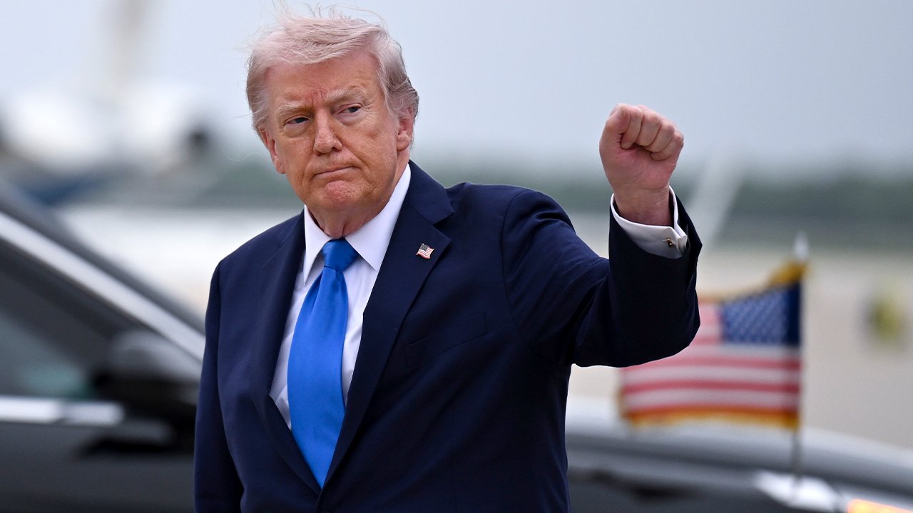 WATCH LIVE: Trump casts his ballot in Palm Beach before departing for midterm rally in Perry, GA