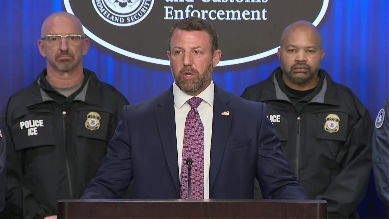 DHS secretary pushes back against Mamdani's comments following ICE shooting in NYC