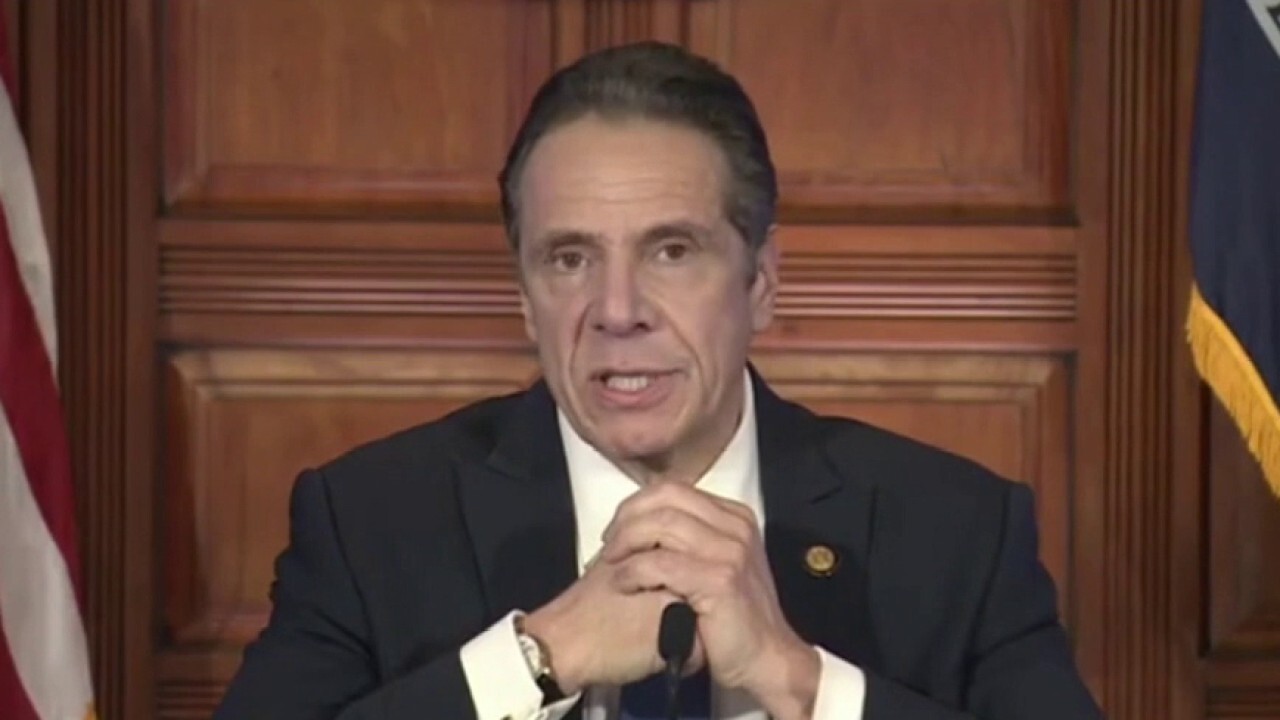 Local New York reporters ask Governor Cuomo to be more transparent and answer hard-hitting follow-up questions