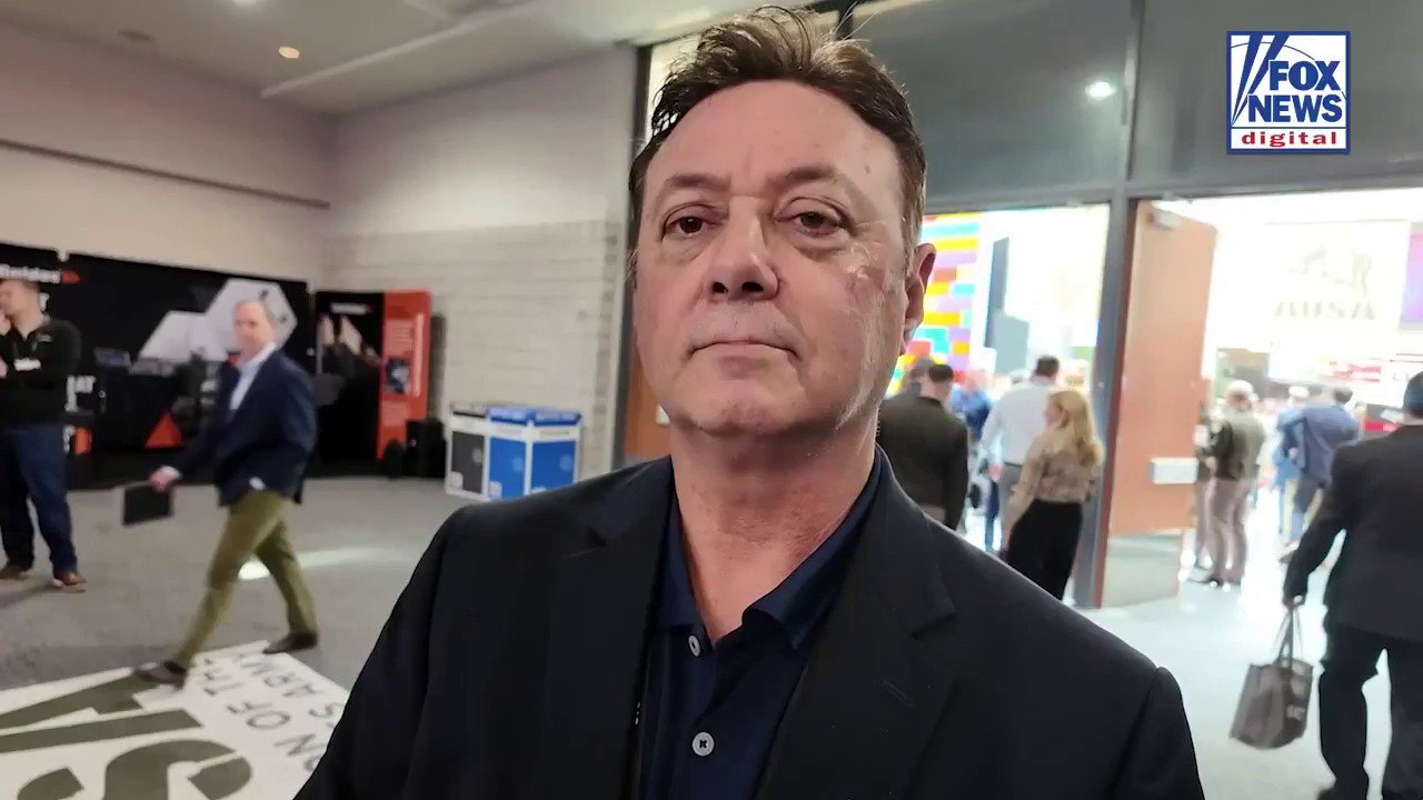 WATCH: Can Trump end the Iran war? Army expo attendees weigh in