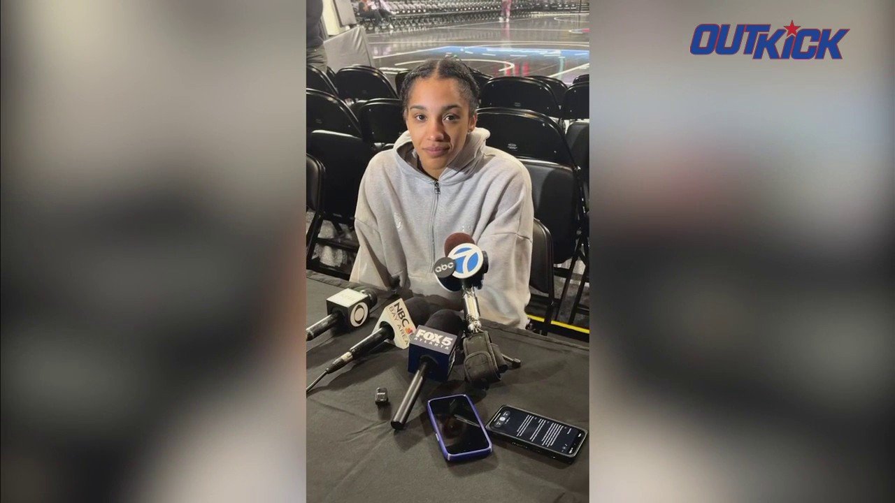 WNBA player Gabby Williams denies anthem protest, cites longstanding routine