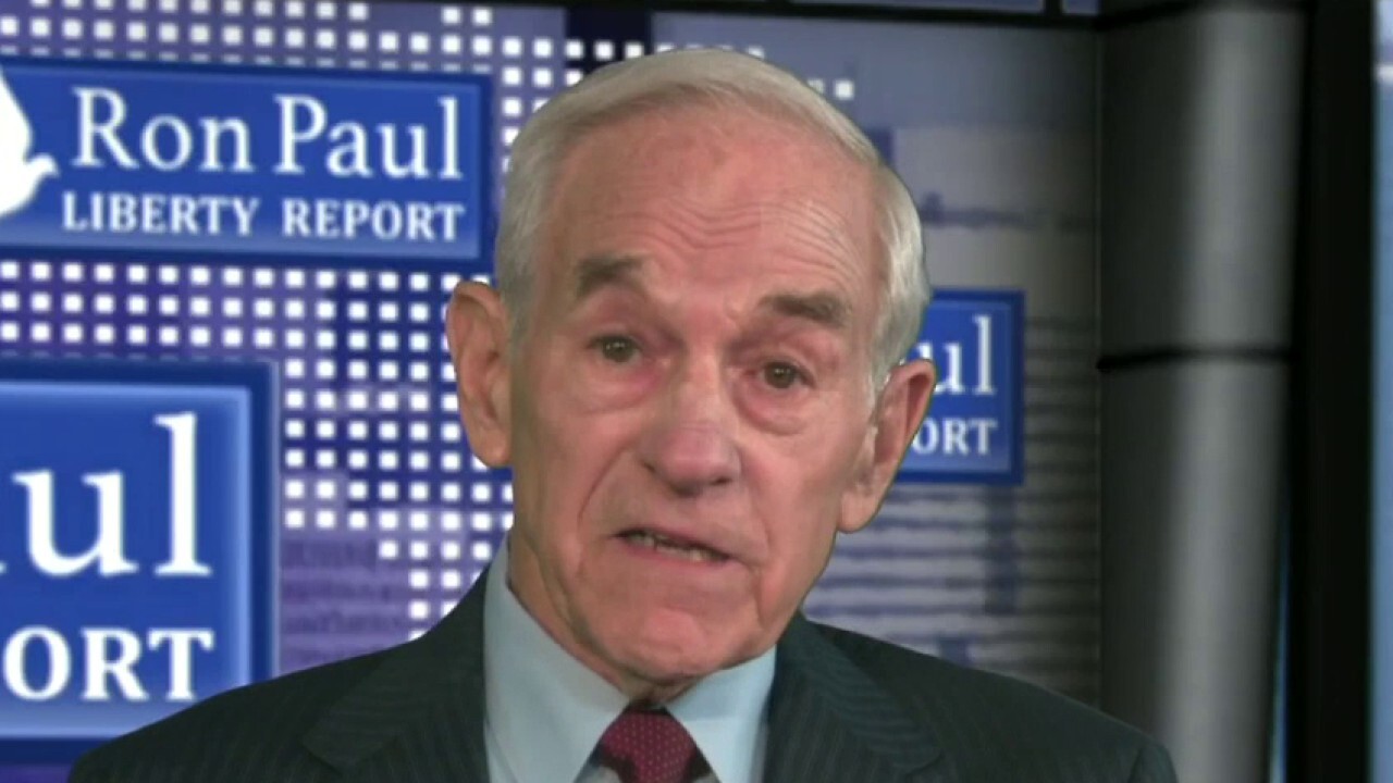 Ron Paul says Facebook blocked him from managing his account