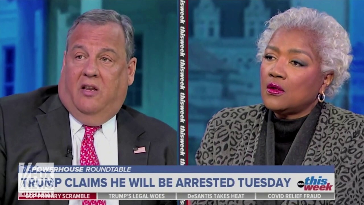Chris Christie spars with Donna Brazile over violent crime 