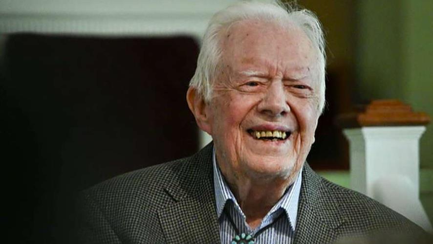 Former President Carter returns to church since having brain surgery