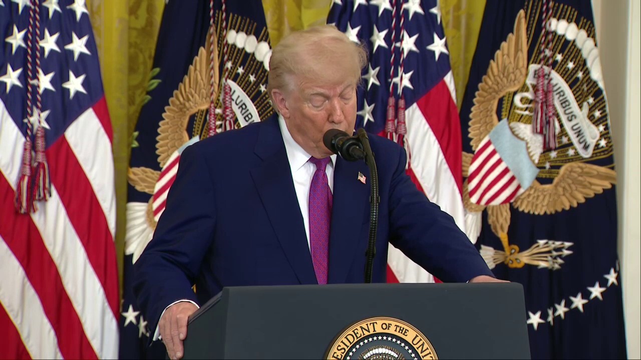 Trump signs resolutions ending California electric vehicle rules 