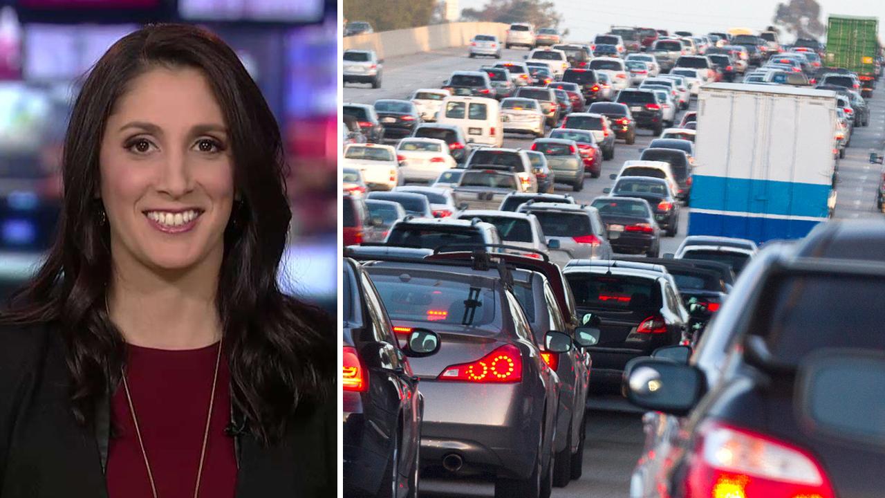 Thanksgiving travel tips: How to avoid the worst traffic this holiday season