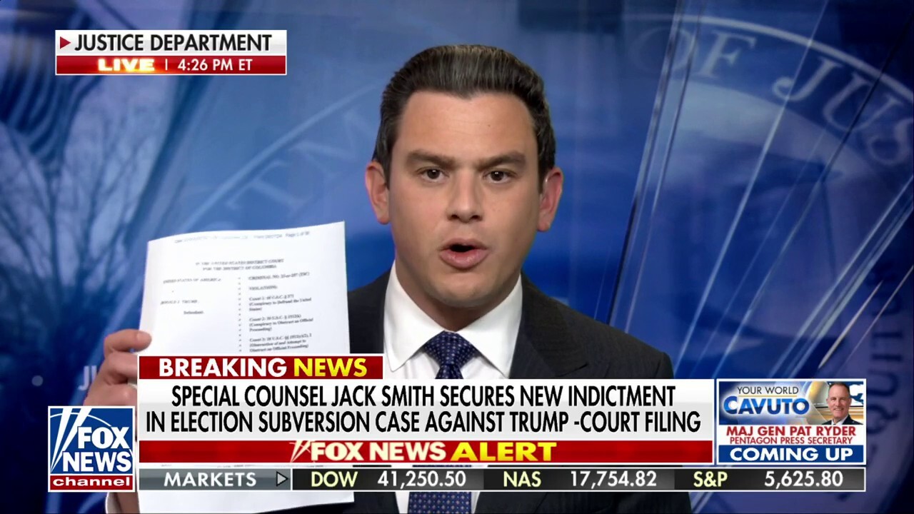  Special counsel Jack Smith secures new indictment against Trump in election subversion case