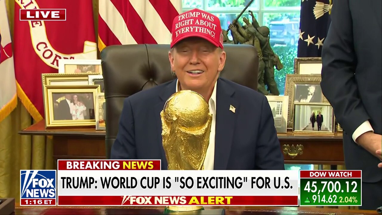 President Trump announces 2026 FIFA World Cup draw will take place at Kennedy Center