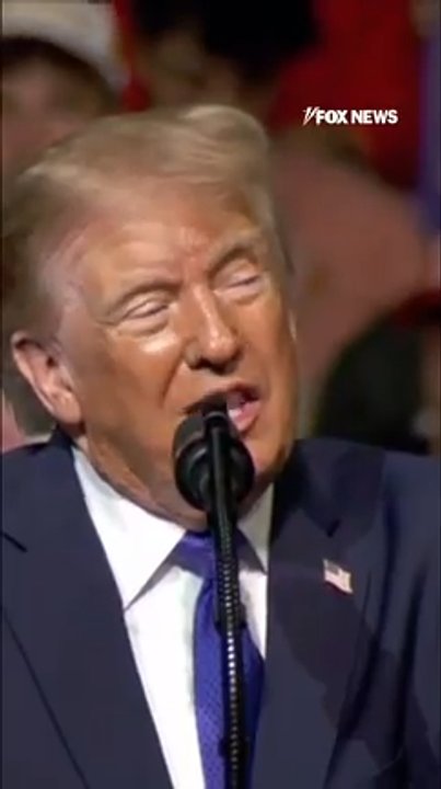 Trump RIPS Biden admin over open border policies