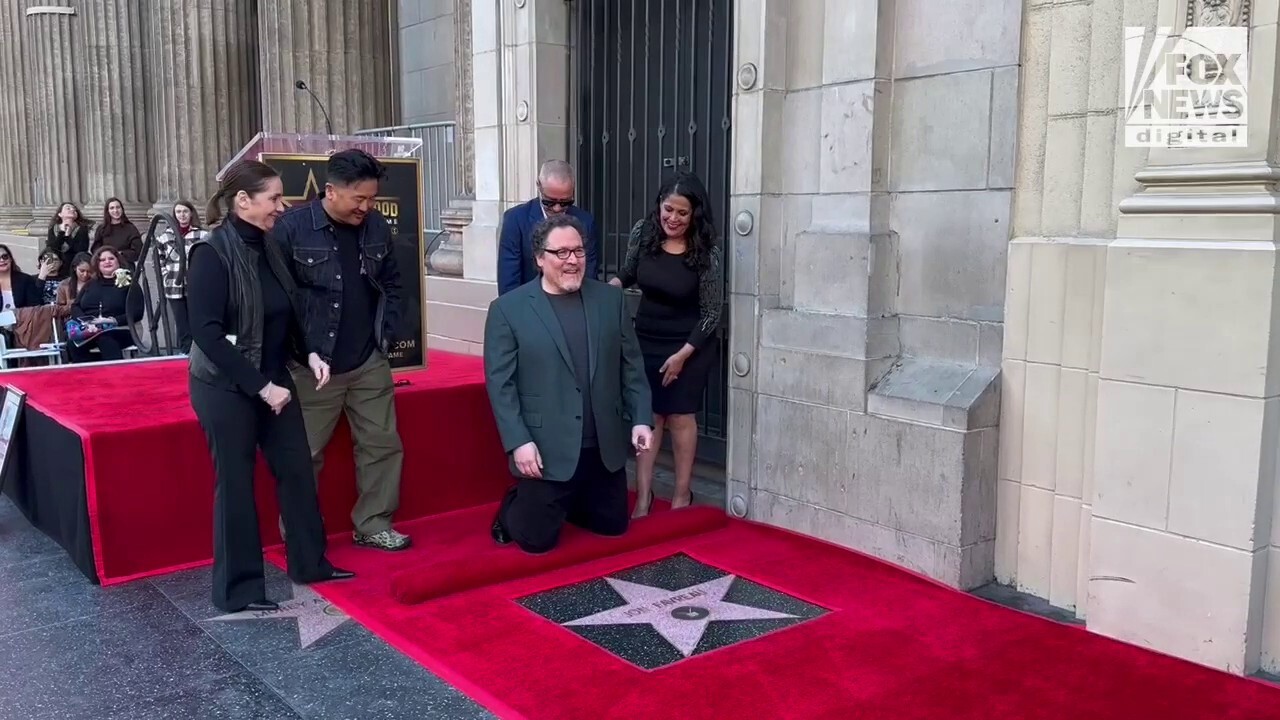 Jon Favreau sees his star on the Hollywood Walk of Fame for the first time
