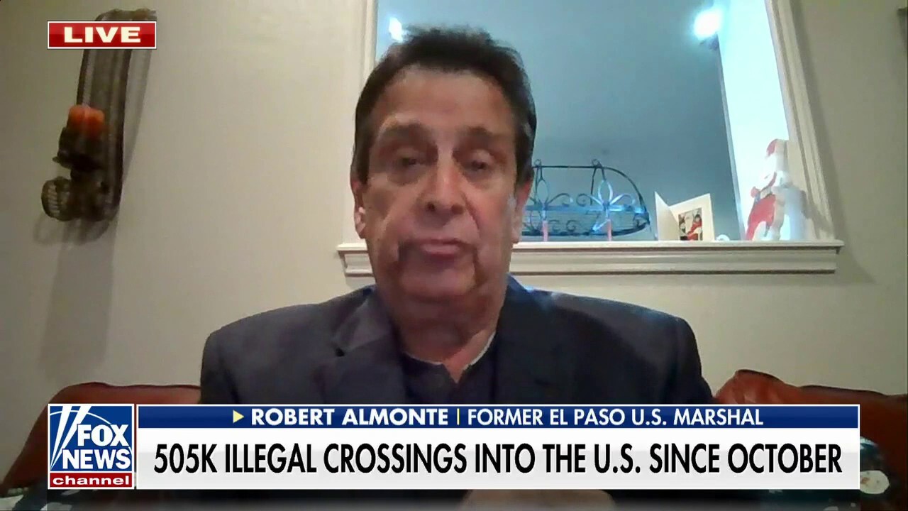 Robert Almonte on the dire state of border crisis: 'The floodgates are open'