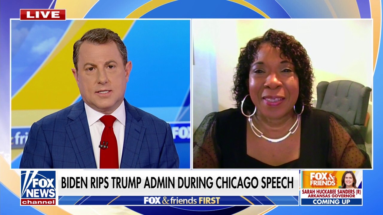 Chicago resident rips 'Democratic regime': 'We need something different'