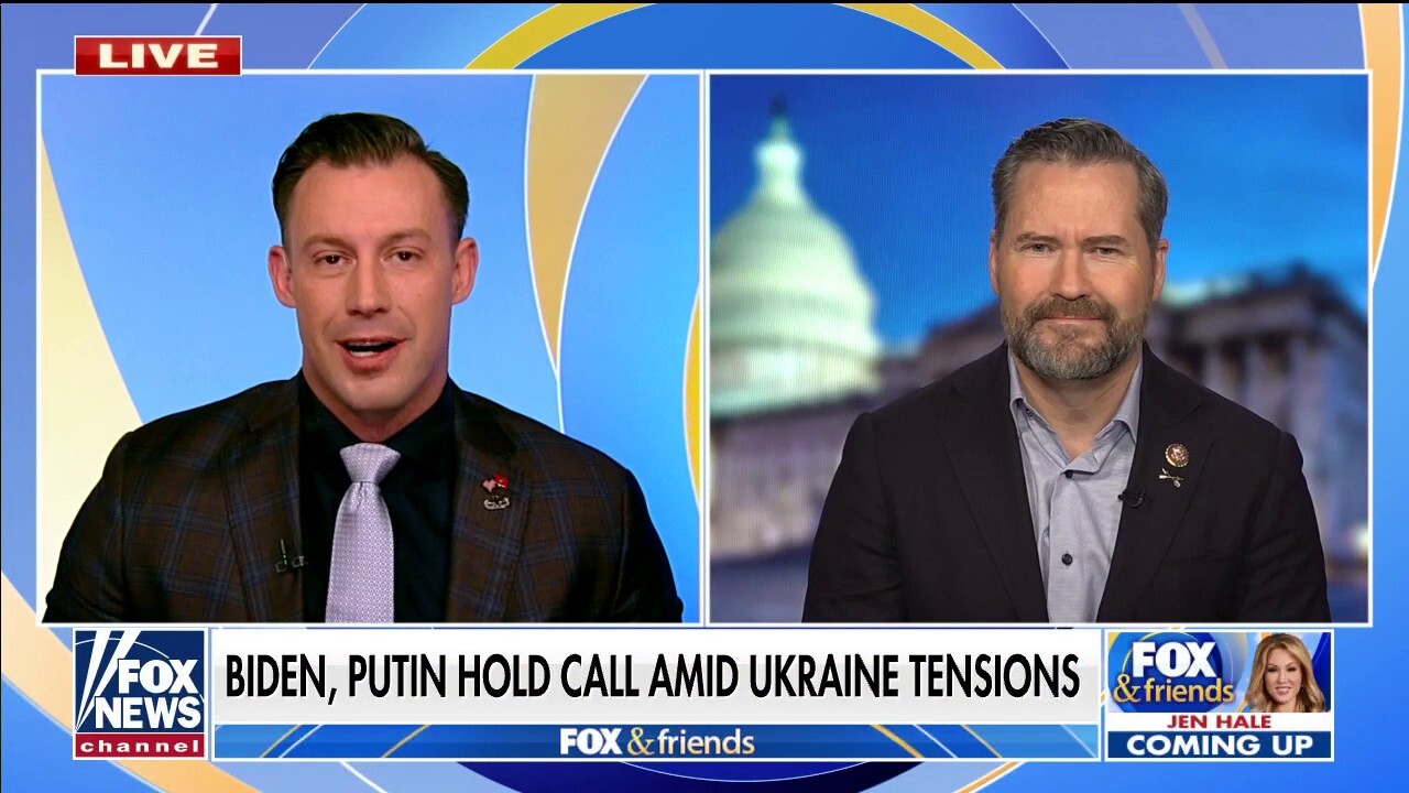 Rep. Waltz: We're on the edge of a crisis with Russia and Ukraine 