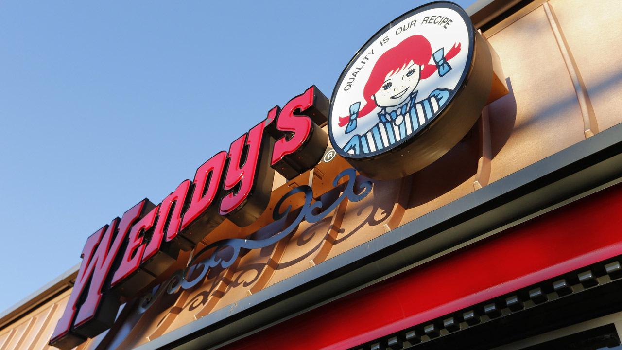 Wendy's to add self-service kiosks in response to wage hikes