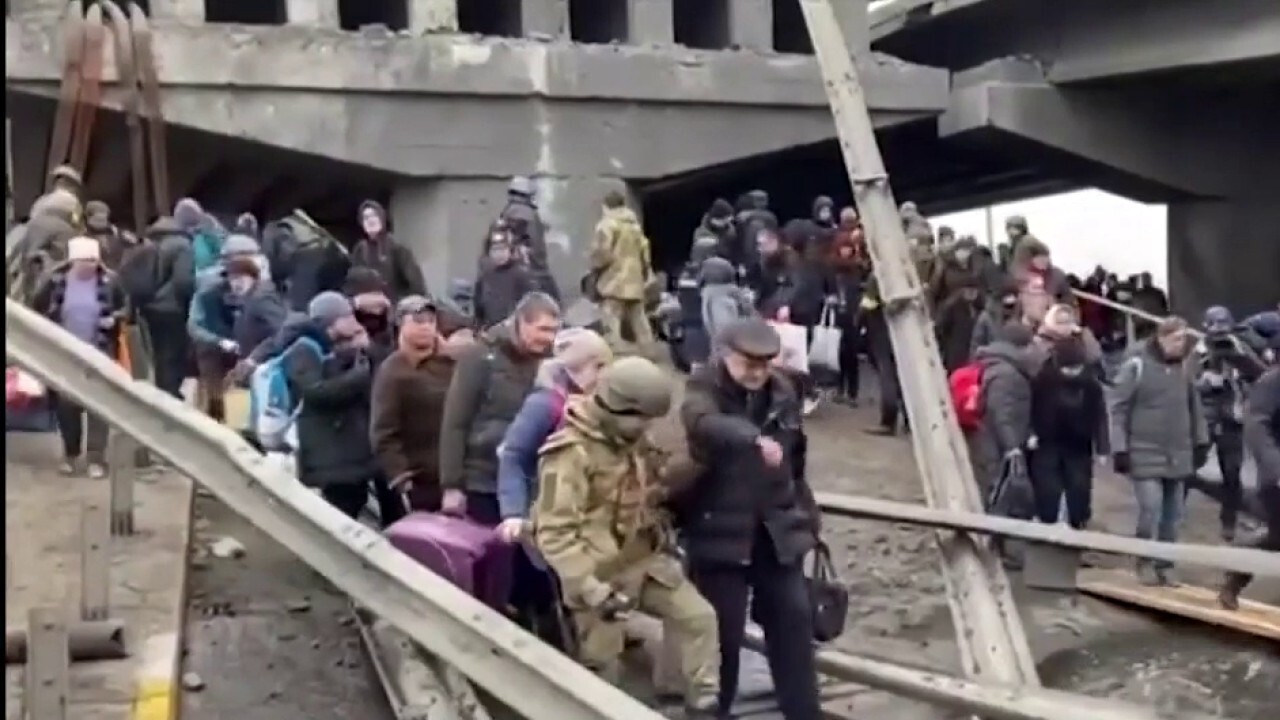 Evacuations halt as Russia violates cease-fire 