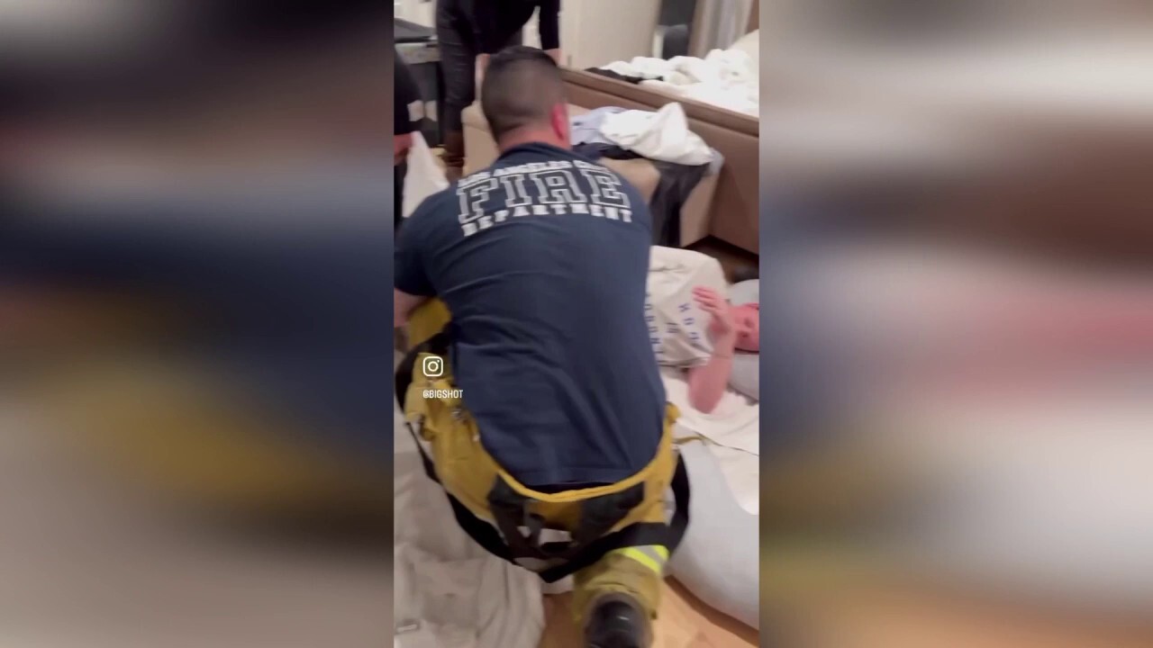 Los Angeles Fire Department aids in the birth of a child