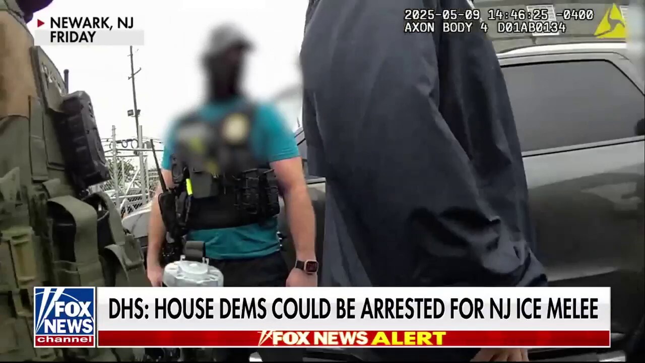 Attorney calls out Dems for 'despicable' Newark ICE protest