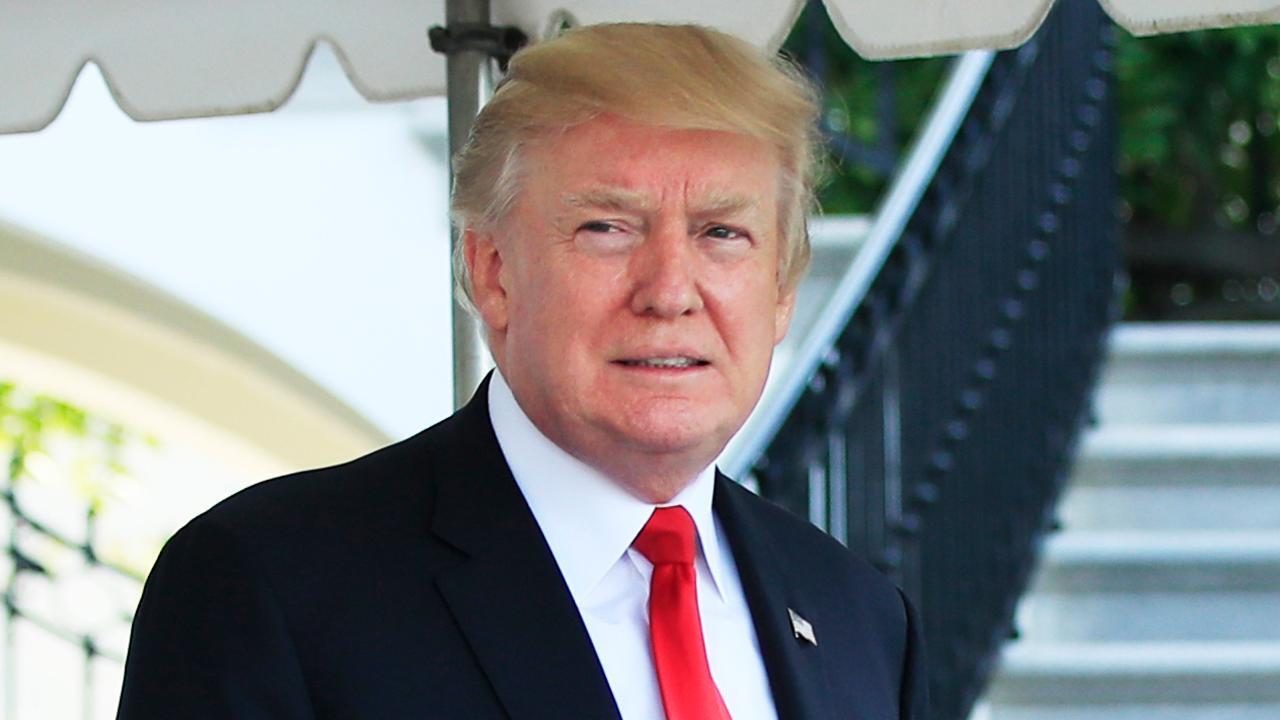 Trump slams Republicans for not 'protecting their president'