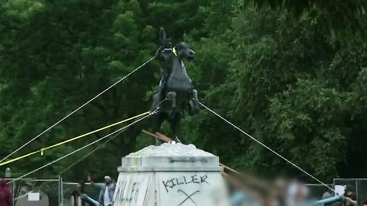 400 DC National Guard members on standby as protesters threaten monuments