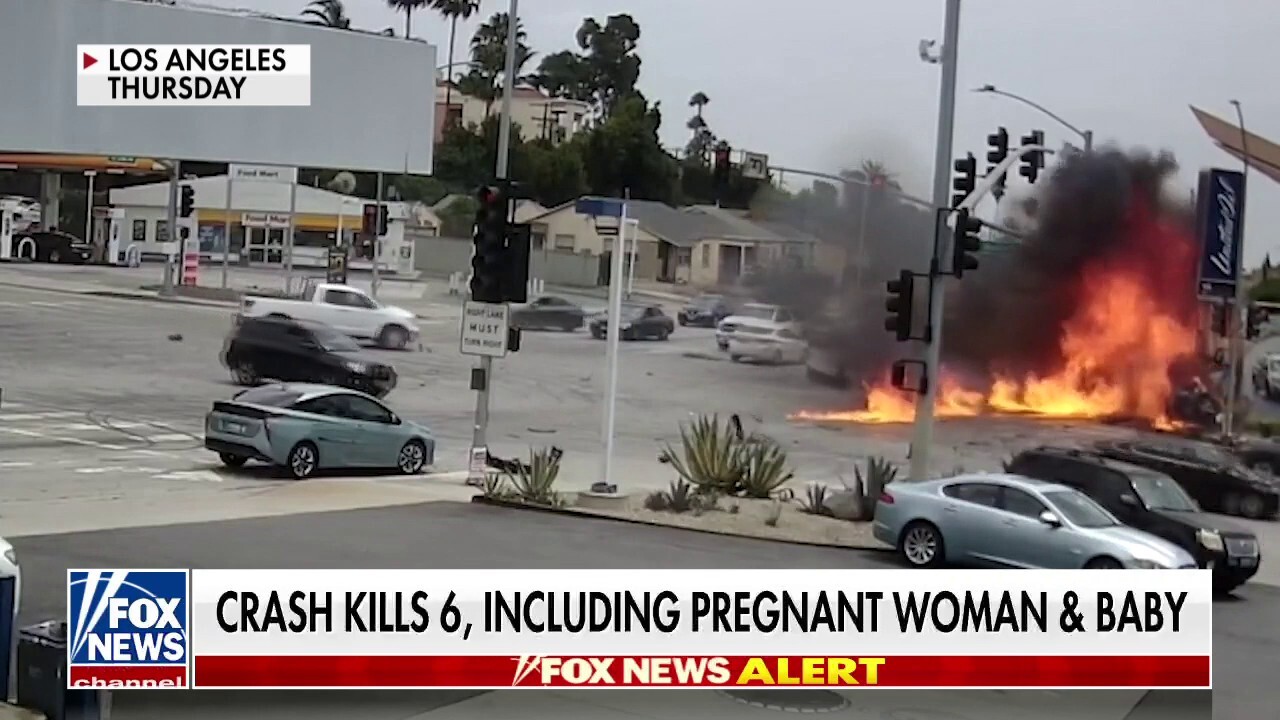 Los Angeles car crash kills six, including pregnant woman and baby