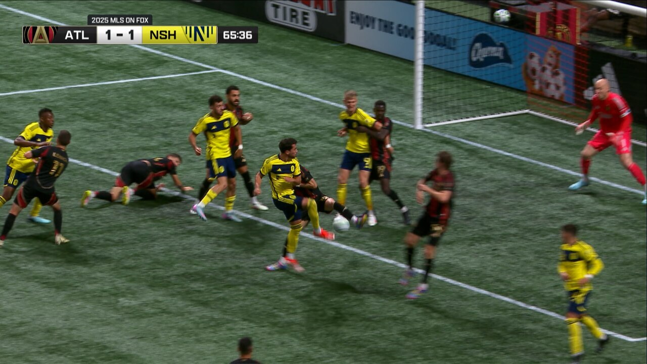 Nashville's Daniel Lovitz scores the equalizer vs. Atlanta