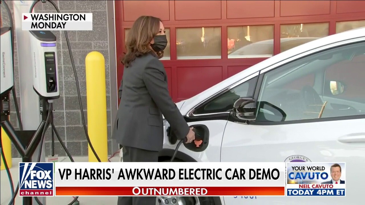 'Outnumbered' on Kamala Harris’ awkward moment with electric vehicle