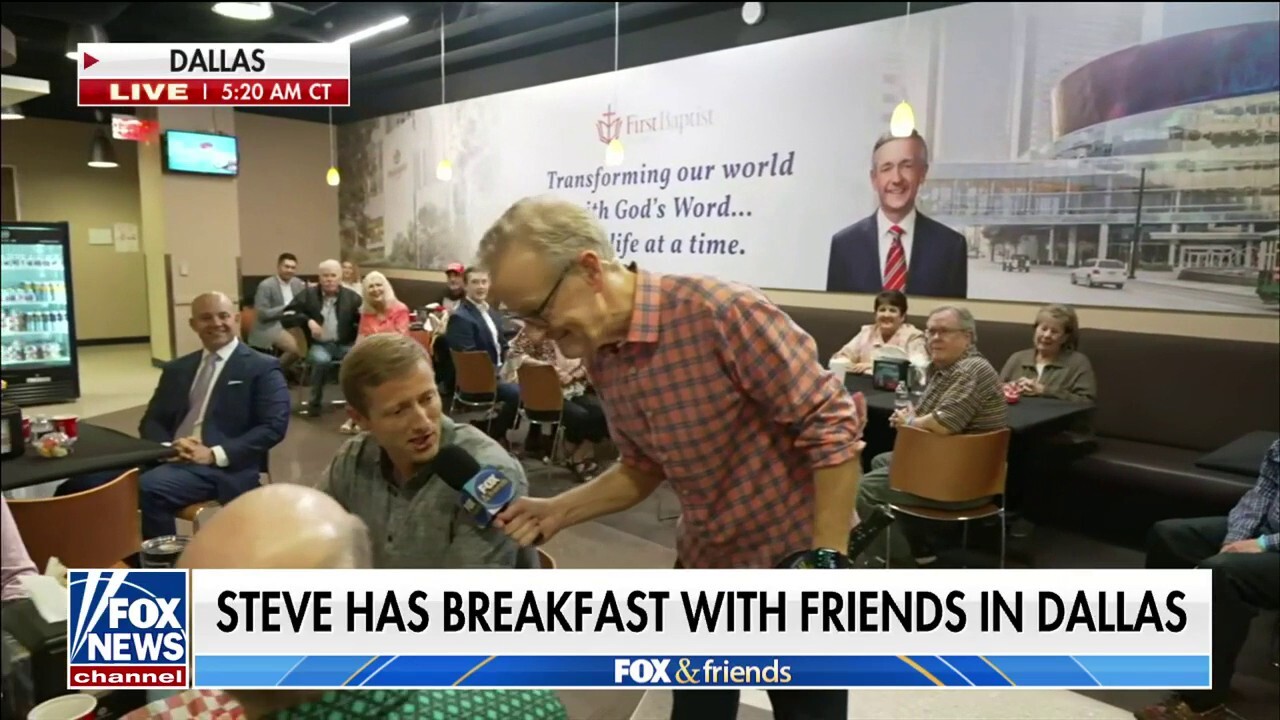 'Fox & Friends' co-host Steve Doocy reports live from megachurch First Baptist Dallas and speaks with Texas voters about the challenges they face in the current economy.