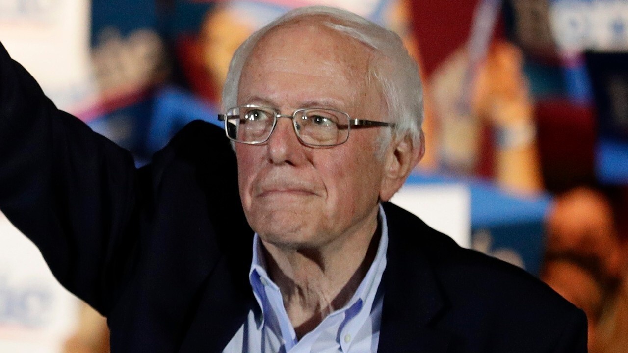 Does Bernie Sanders have a Russia problem?