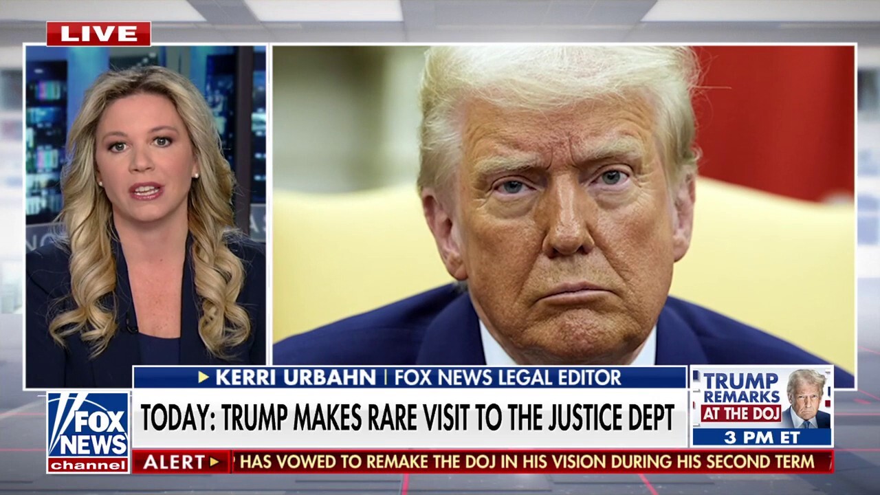 Trump’s ‘unprecedented’ DOJ visit a ‘fulfillment of his campaign promise,’ Kerri Urbahn says