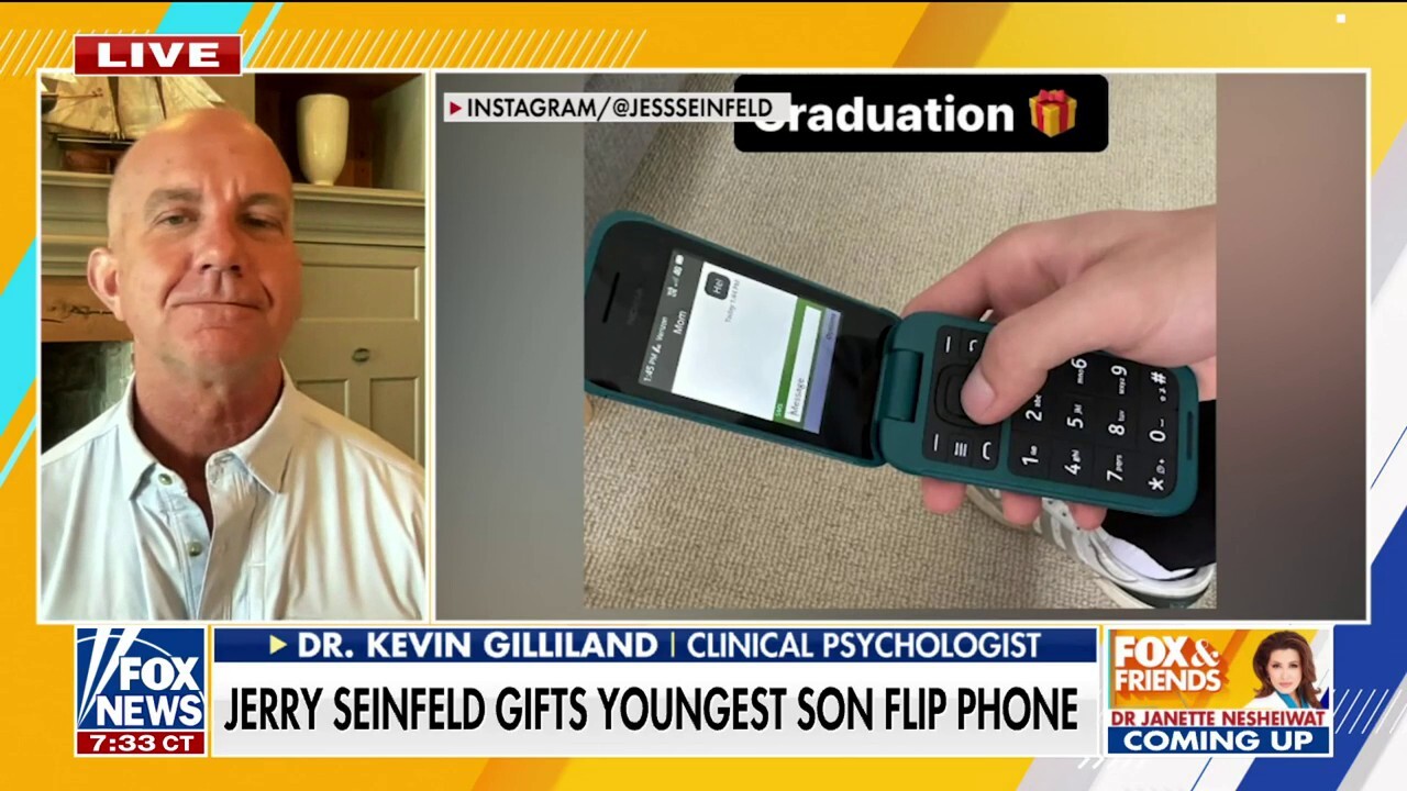 Jerry Seinfeld giving son flip phone is ‘really good life advice’: Dr. Kevin Gilliland