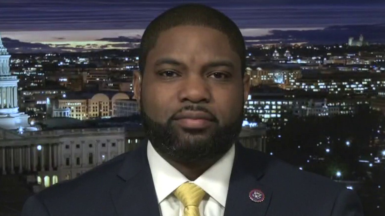 Trump impeachment push by GOP establishment is flat-out wrong for the nation, party: Rep. Donalds