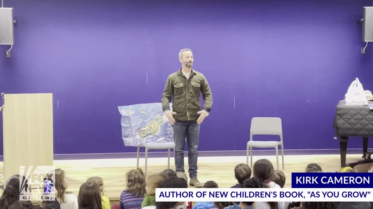 Kirk Cameron shares story time at Scarsdale Public Library in New York