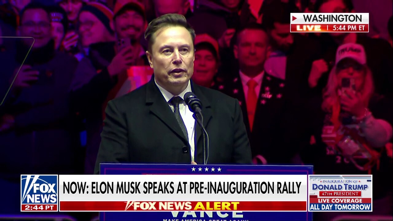 Elon Musk joins Trump at DC rally: 'Looking forward to making a lot of changes'