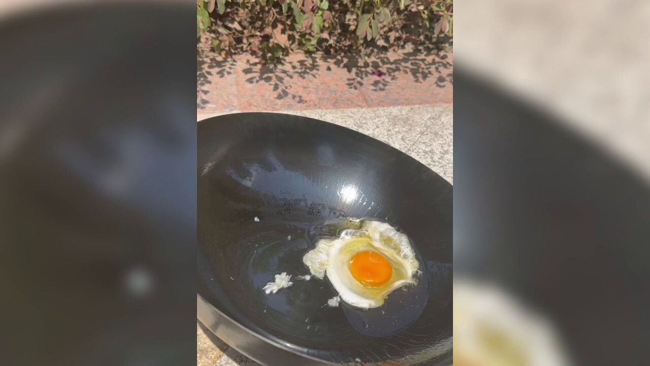 Egg fries outside thanks to high temperatures