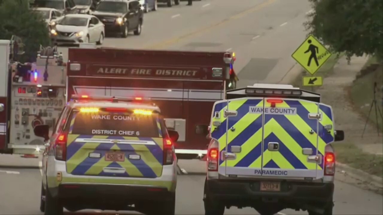 Video shows first responders at the scene of an active shooting situation in Raleigh, NC 