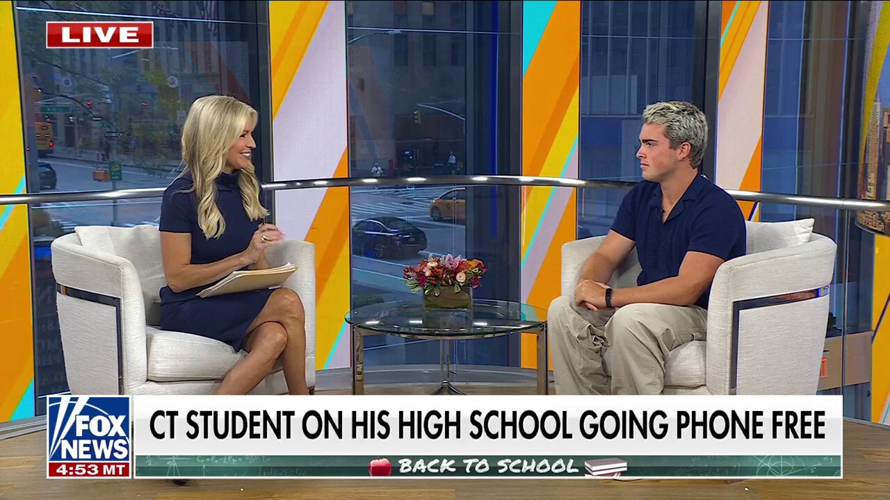Connecticut high school goes 'phone free' to limit distractions
