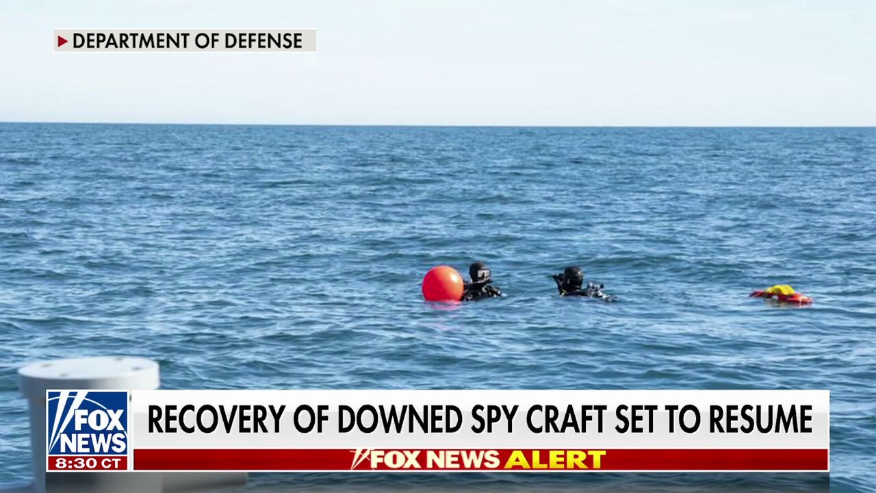 Spy craft recovery set to resume off South Carolina coast 