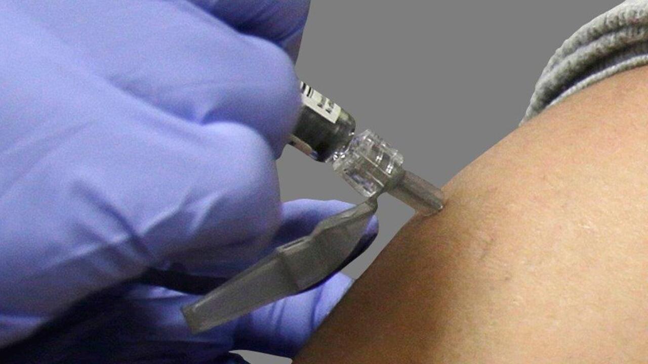 CDC: Get your flu shot before holiday travelers share germs