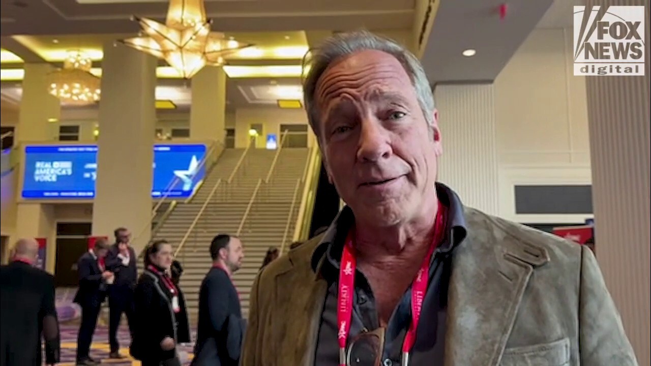 Mike Rowe talks manufacturing and tariffs at CPAC