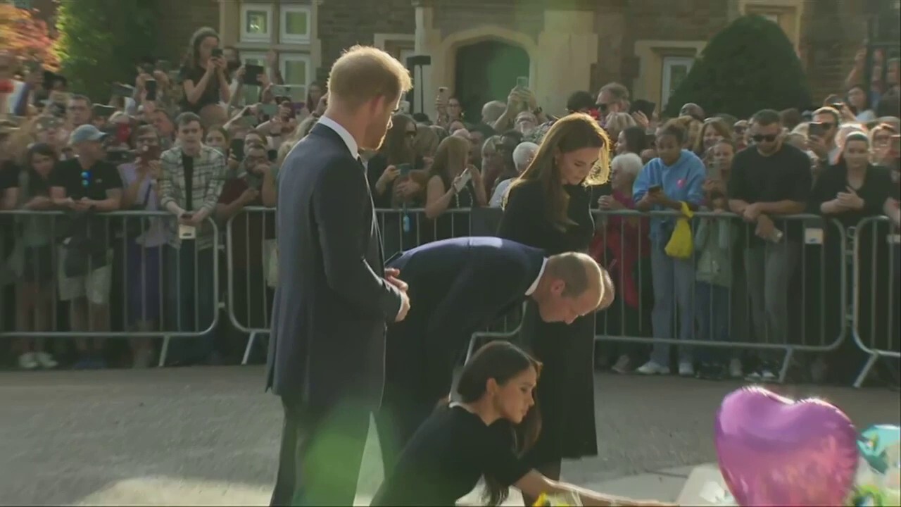 Harry and Meghan appear with William and Kate at Windsor Castle