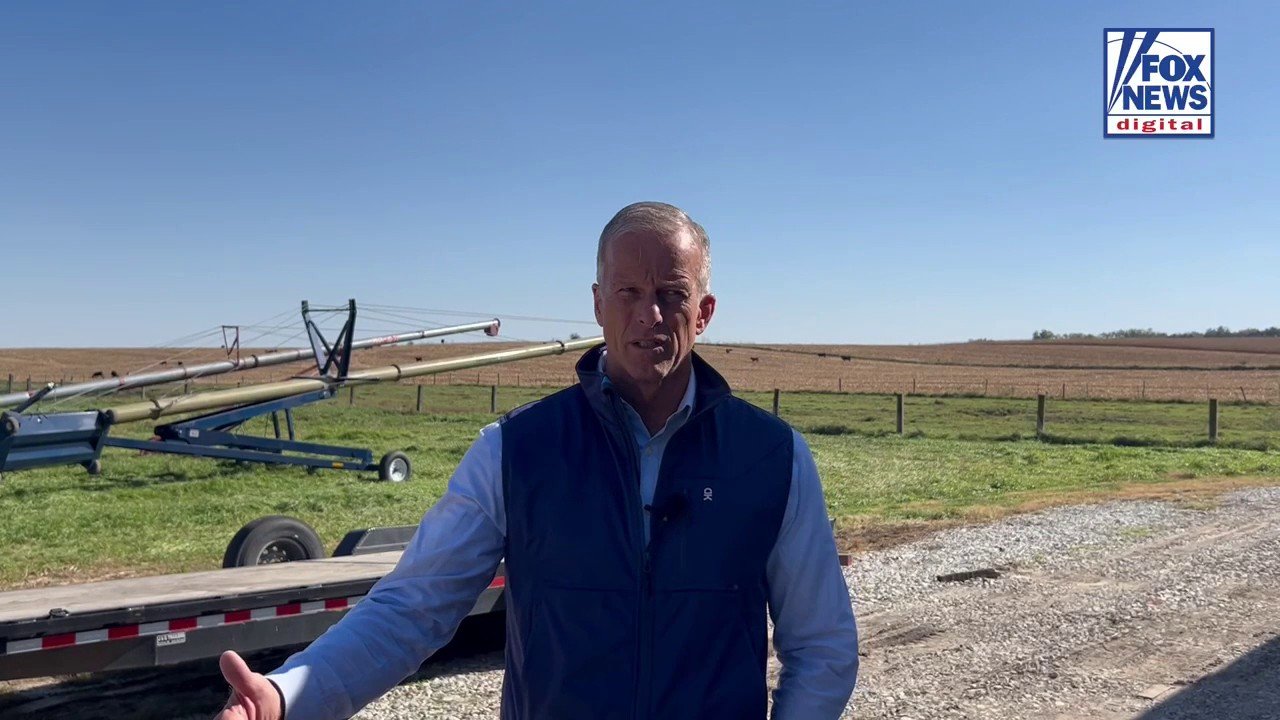 Top Republican isn’t ready to ‘give up’ on struggling races as election day nears