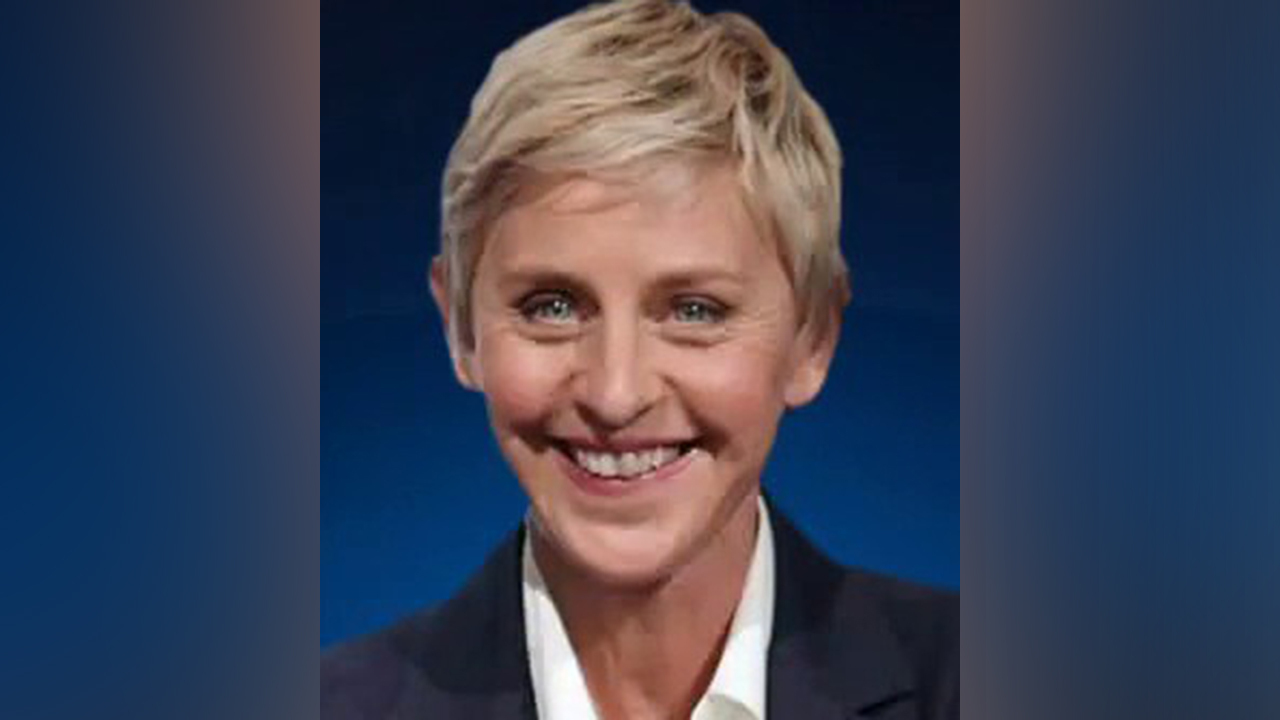 Ellen apologizes to staff